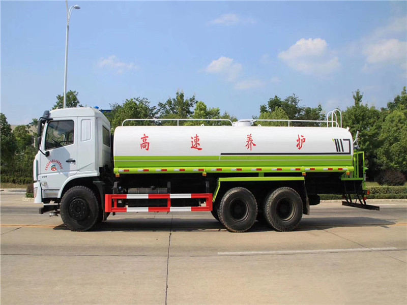 國(guó)六20方東風(fēng)灑水車(chē)